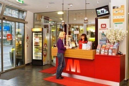 Meininger Alexanderplatz Berlim
