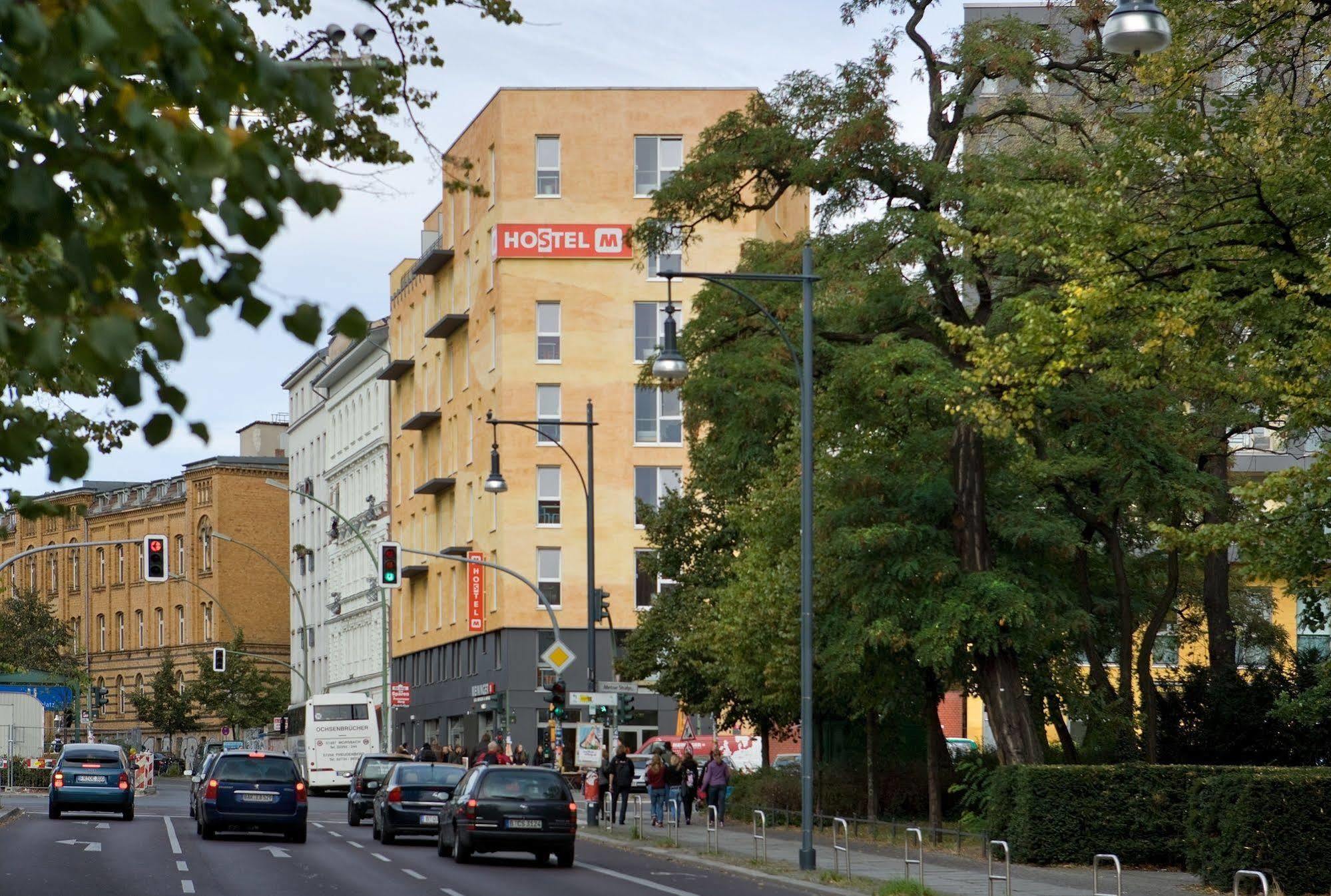 Hotel Meininger Alexanderplatz 3*